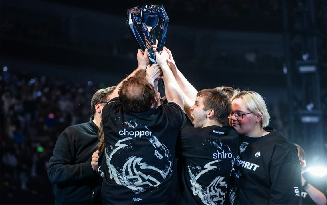 一位交易员 一位交易员