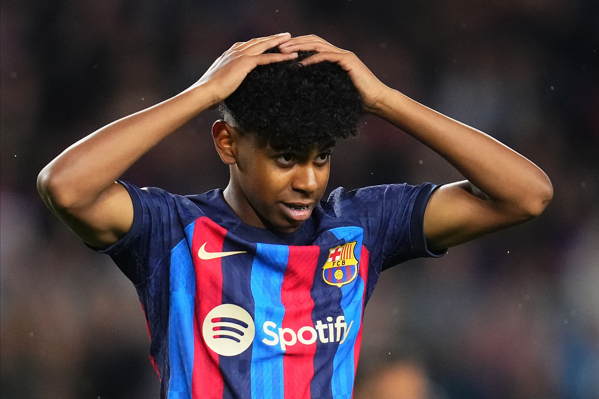 地铁口与社 地铁口与社