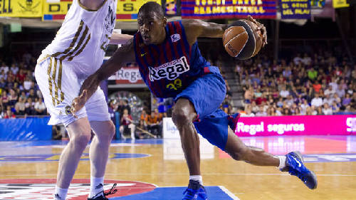 旁边配一位 旁边配一位